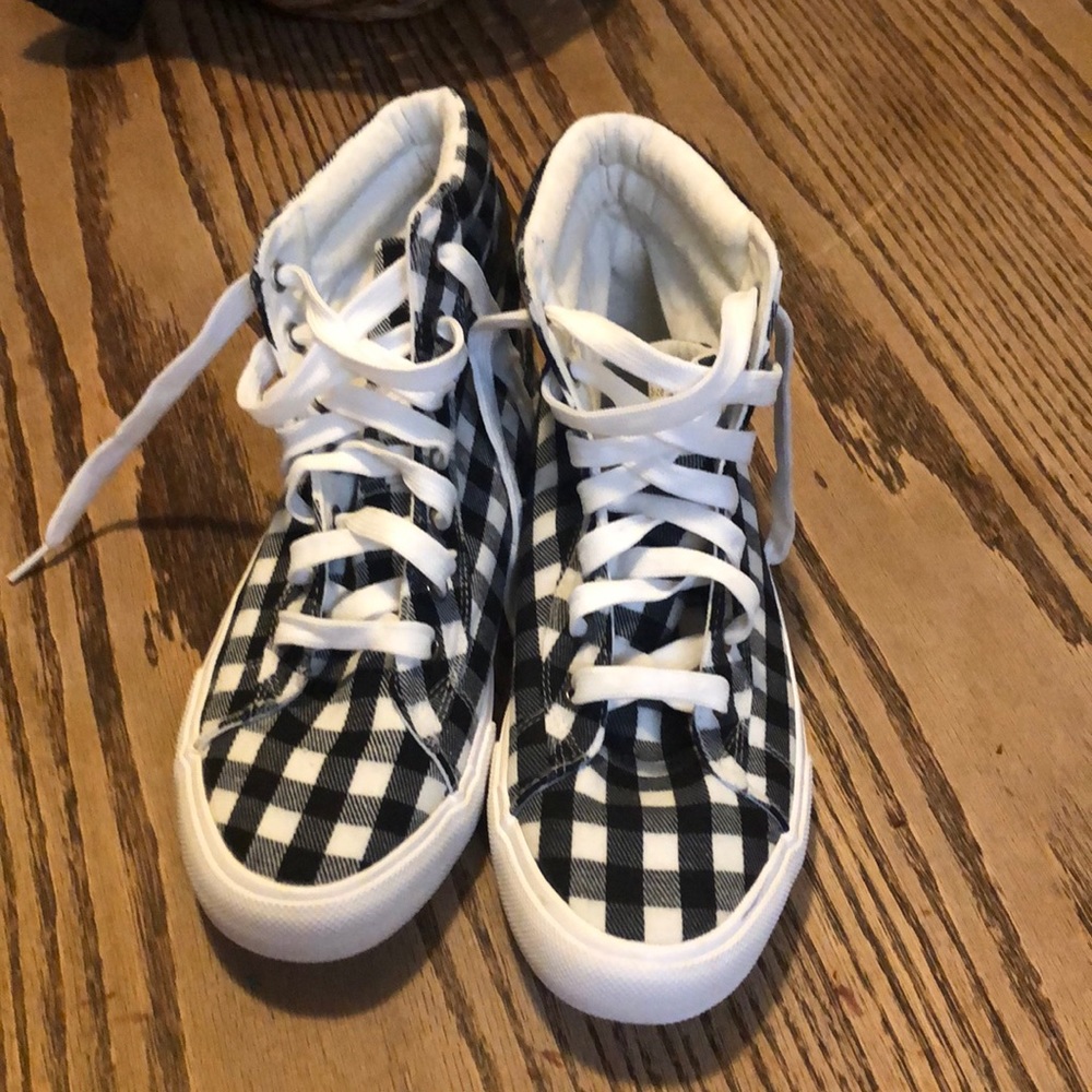 Brand new Olivia Miller checkerboard shoes size 9